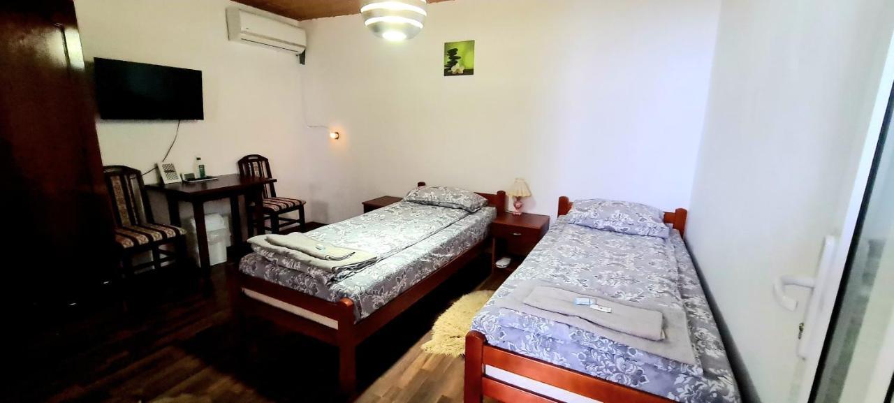 Hotel Casa Mio Moldova Noua Camera foto